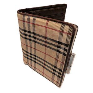 Burberry bi-fold wallet with a metal kiss-lock coin
